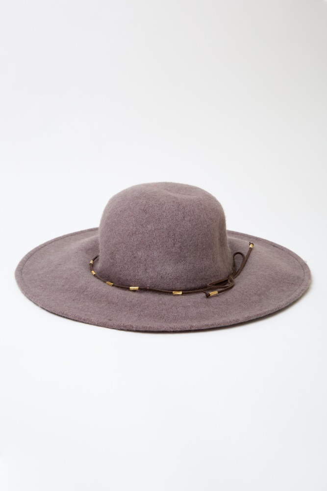 wide brimmed soft felt hat