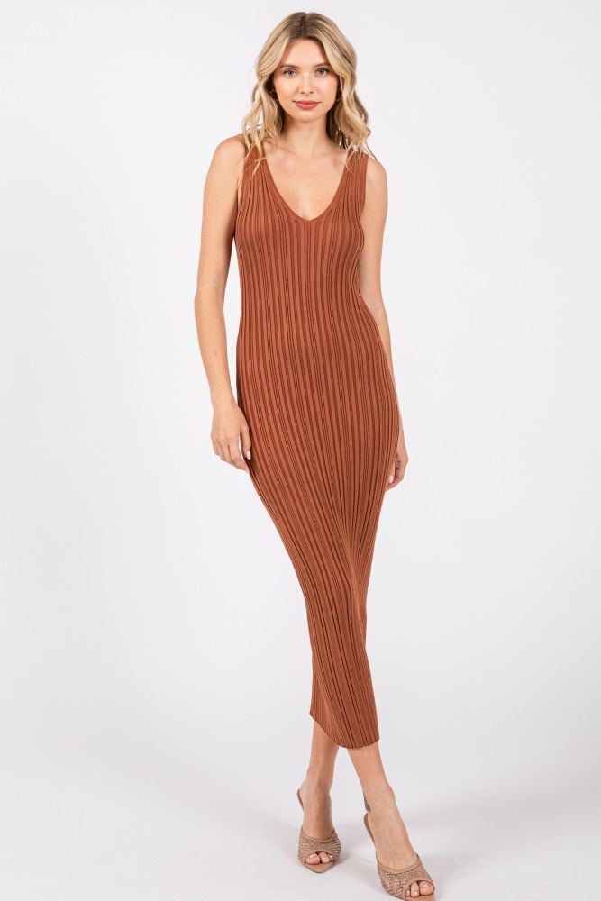 rust v neck sleeveless knit midi dress