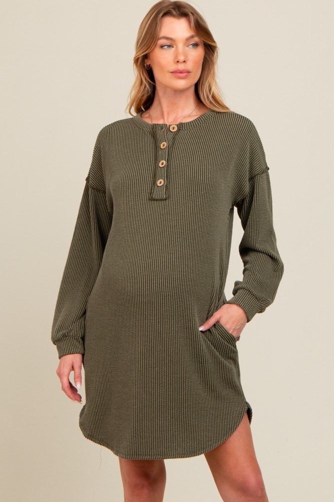 olive ribbed button accent maternity dress