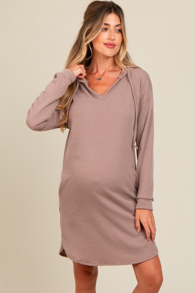 mocha ribbed hoodie maternity dress