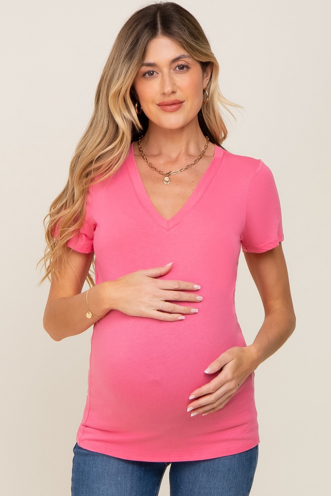 Essential Maternity Clothes for every stage of your motherhood