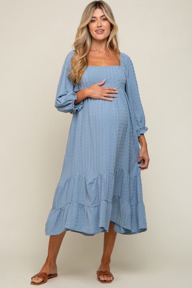 blue striped 3/4 cinched sleeve tiered maternity midi dress