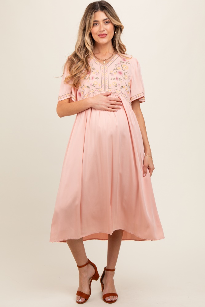 peach short sleeve v-neck maternity midi dress