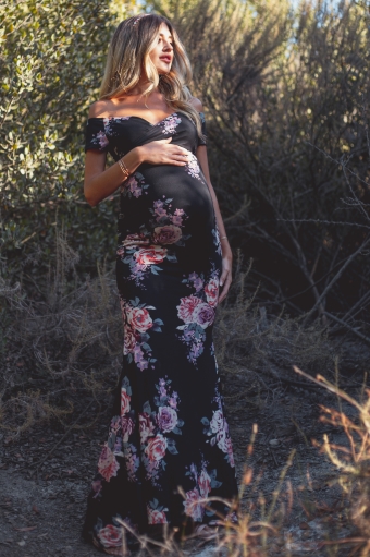 maternity photoshoot dress black