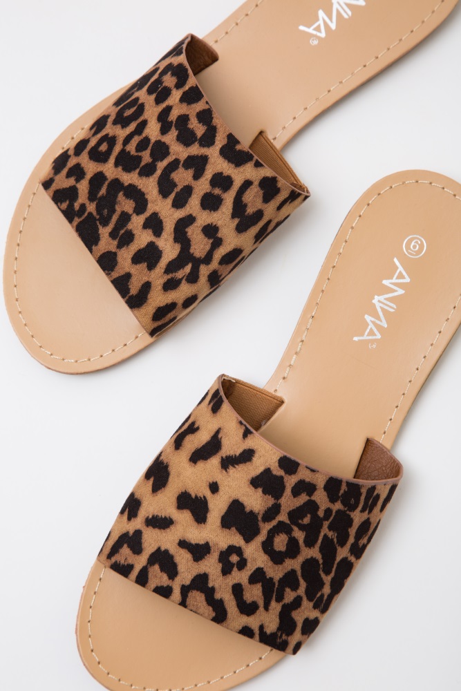 cheetah print flip flops